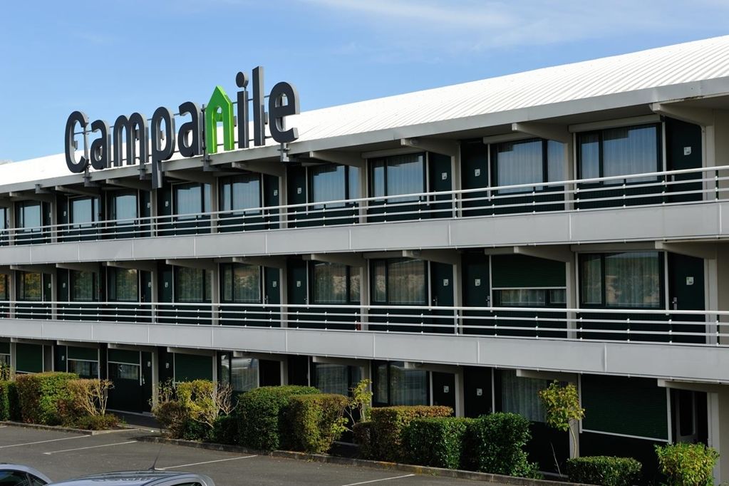 Campanile Poitiers - Site Du Futuroscope Hotel Шасней дю Пуату Екстериор снимка